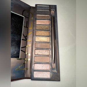 Naked eyeshadow palette by Urban Decay